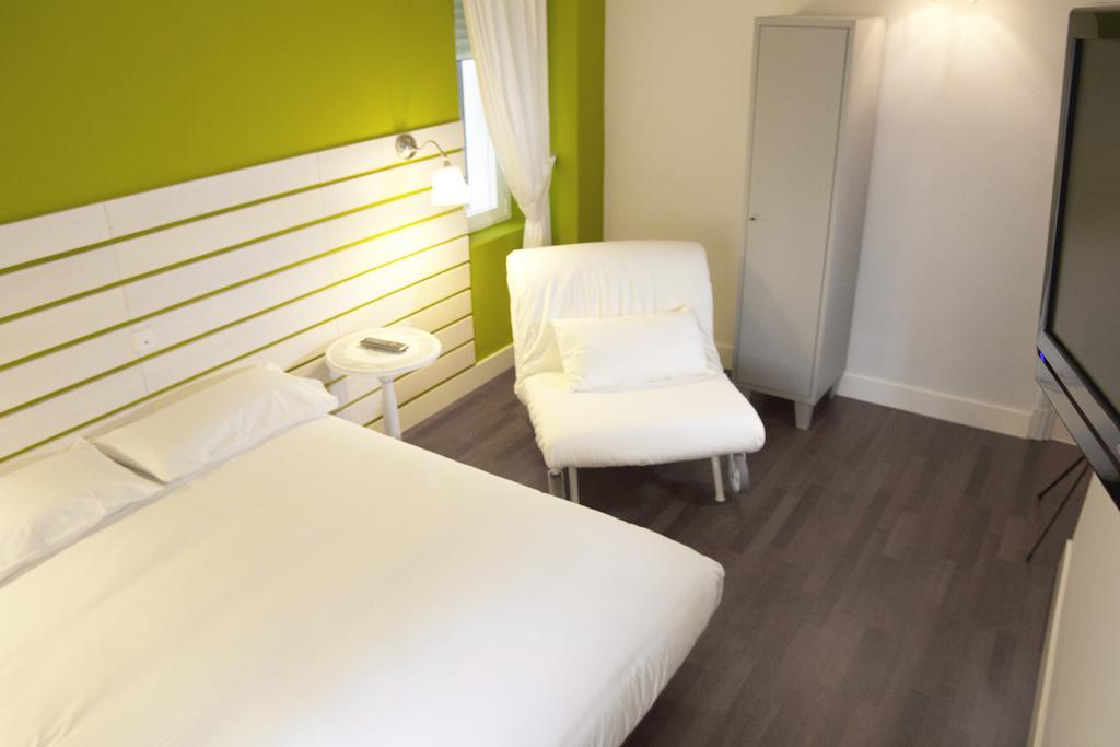 Hostal Monjes Peregrinos Burgo Rum bild